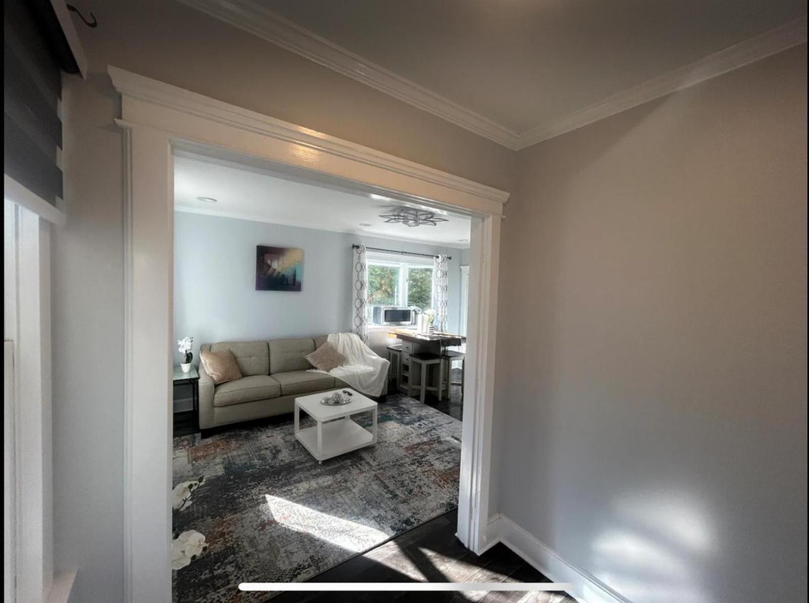Private Suite In Huntington Station Esterno foto